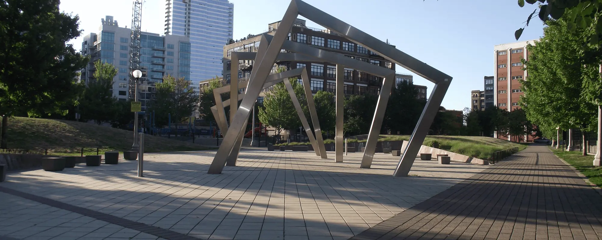 The Promenade, the neighborhood of Whitney M. Young Magnet High School